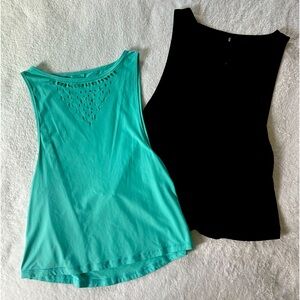 Buffbunny Laser Cut Tank - Set of Two ✌️